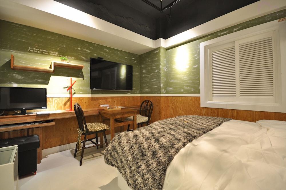 February Hotel Apsan 大邱 エクステリア 写真